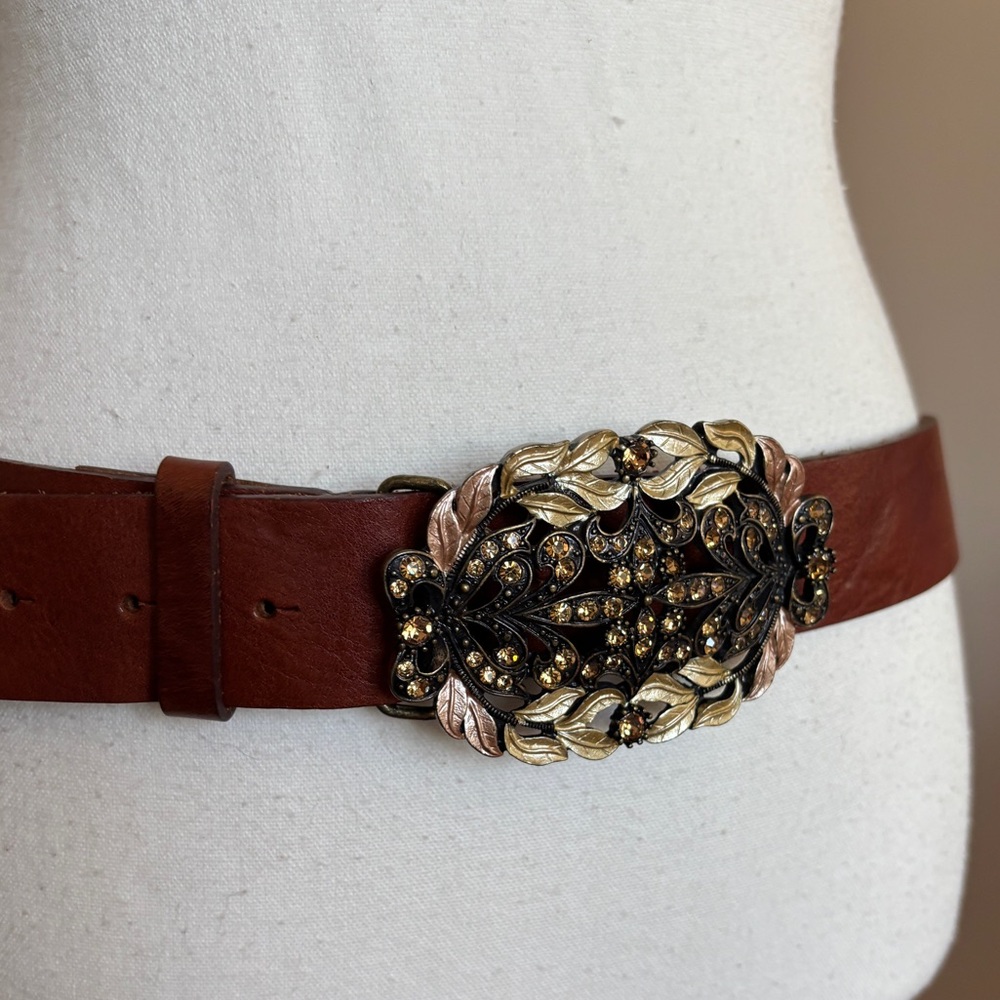 Y2K Leather Belt Cabi with Bedazzled Ornate Buckle XL - Picture 4 of 6